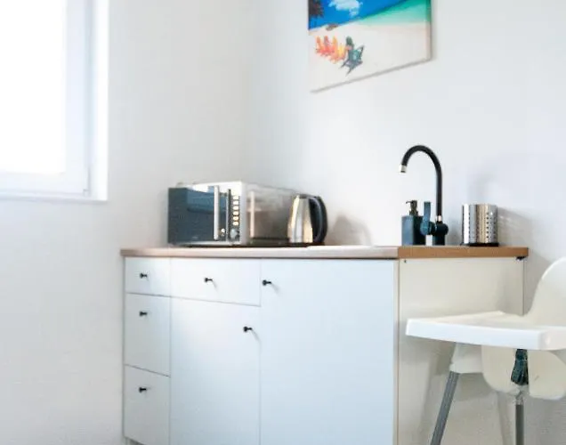 Kitec Marina Caloroczne Apartment